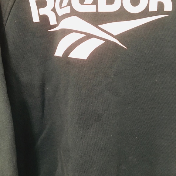 Reebok sweatshirt - Picture 2 of 2